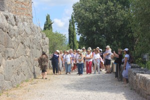 ξενάγηση (Νεκρομαντείο)